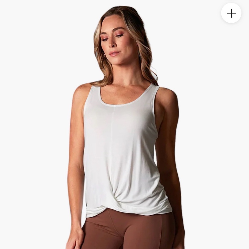 TAVI - Flatter Twist Tank - cream/Coconut Color - NWT